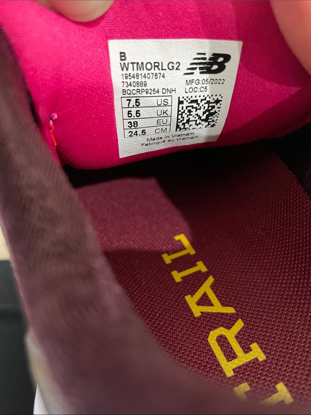 New Balance Wmns Fresh Foam X More Trail v2 Garnet Size 7.5 New! - Picture 12 of 16
